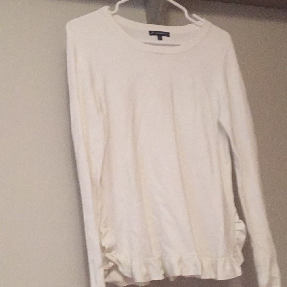 Ruffle hem lightweight sweater-never worn!